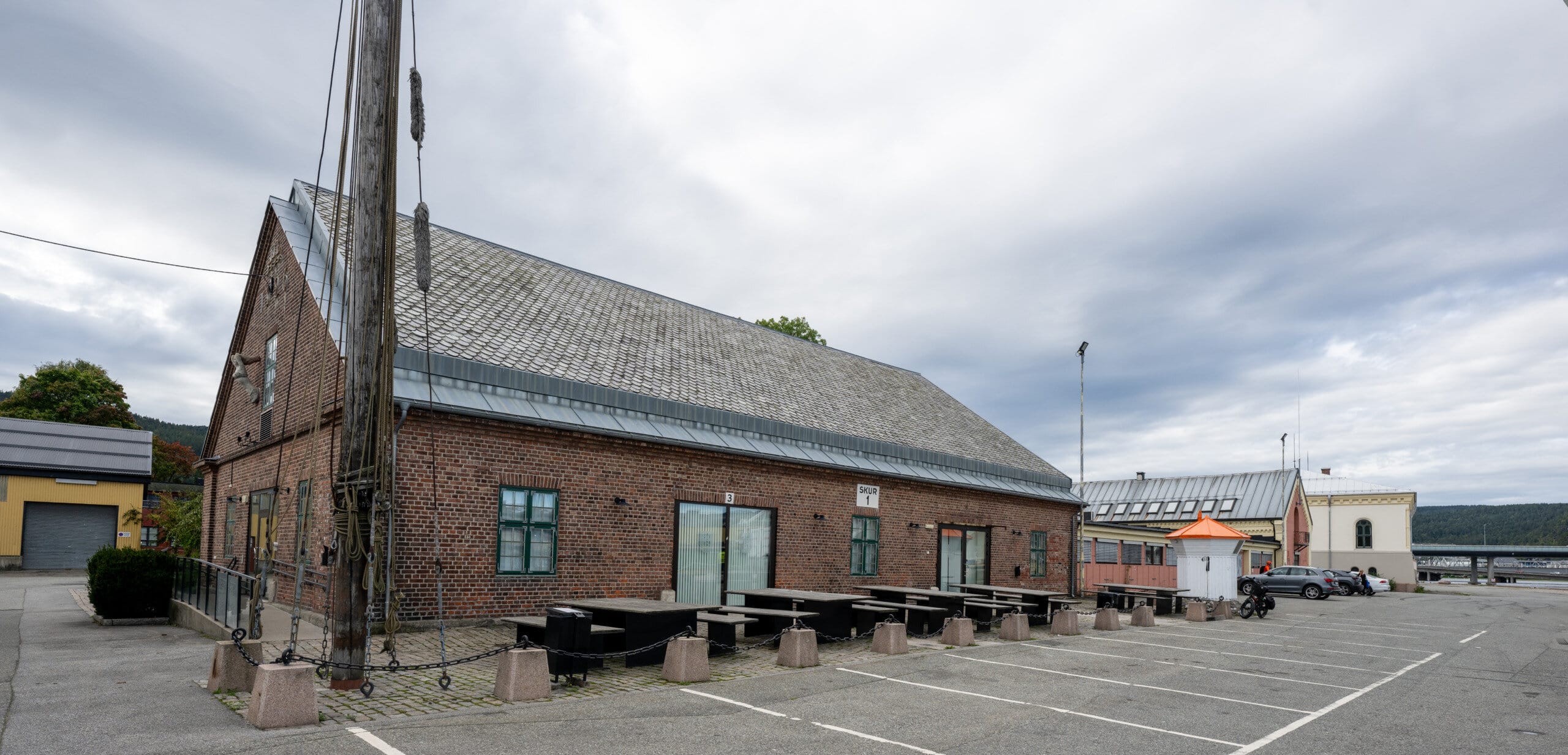 Skur 1